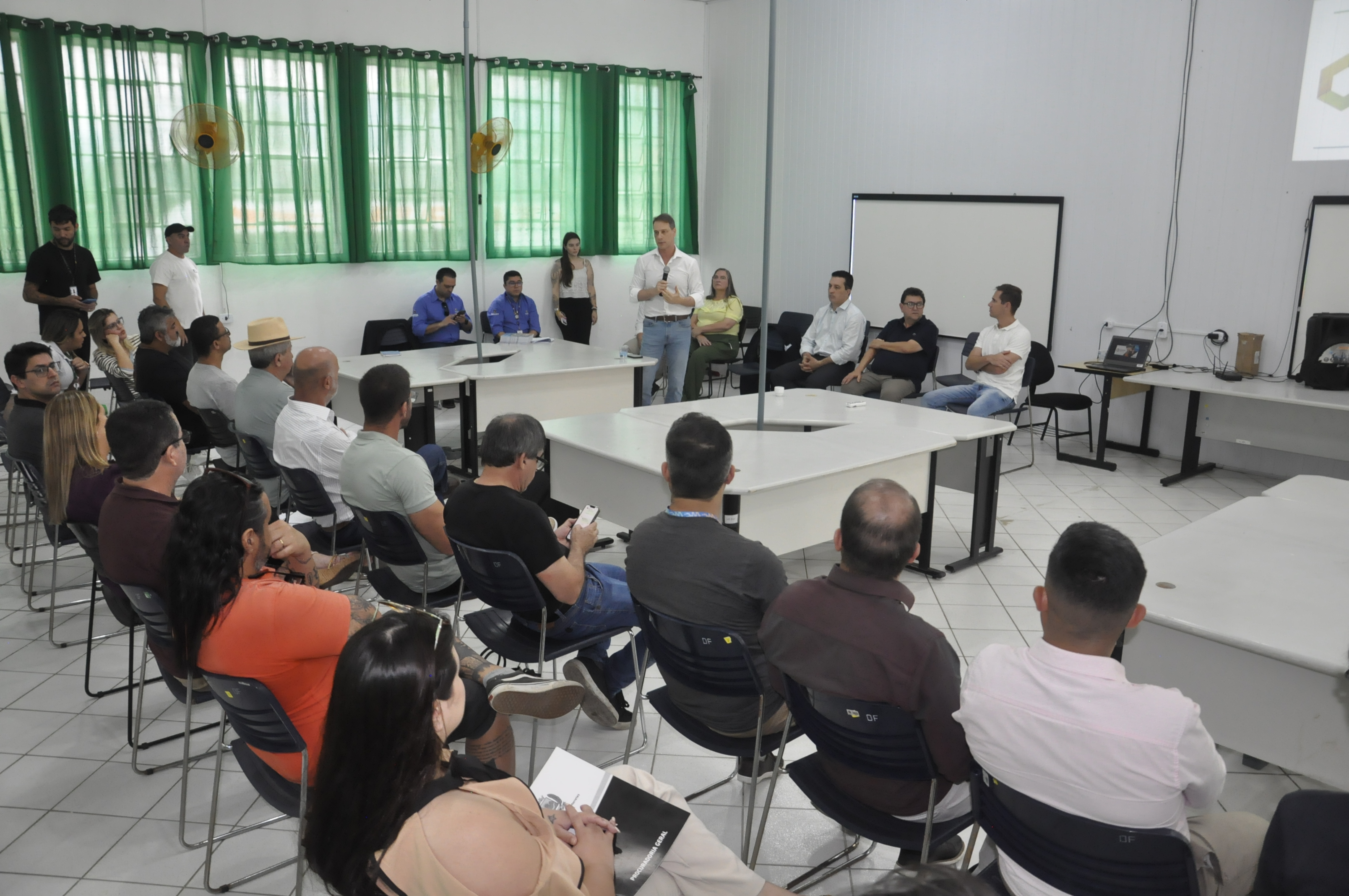 O diretor-presidente da Fomento Paraná, Claudio Stabile, fala sobre o trabalho da instituição